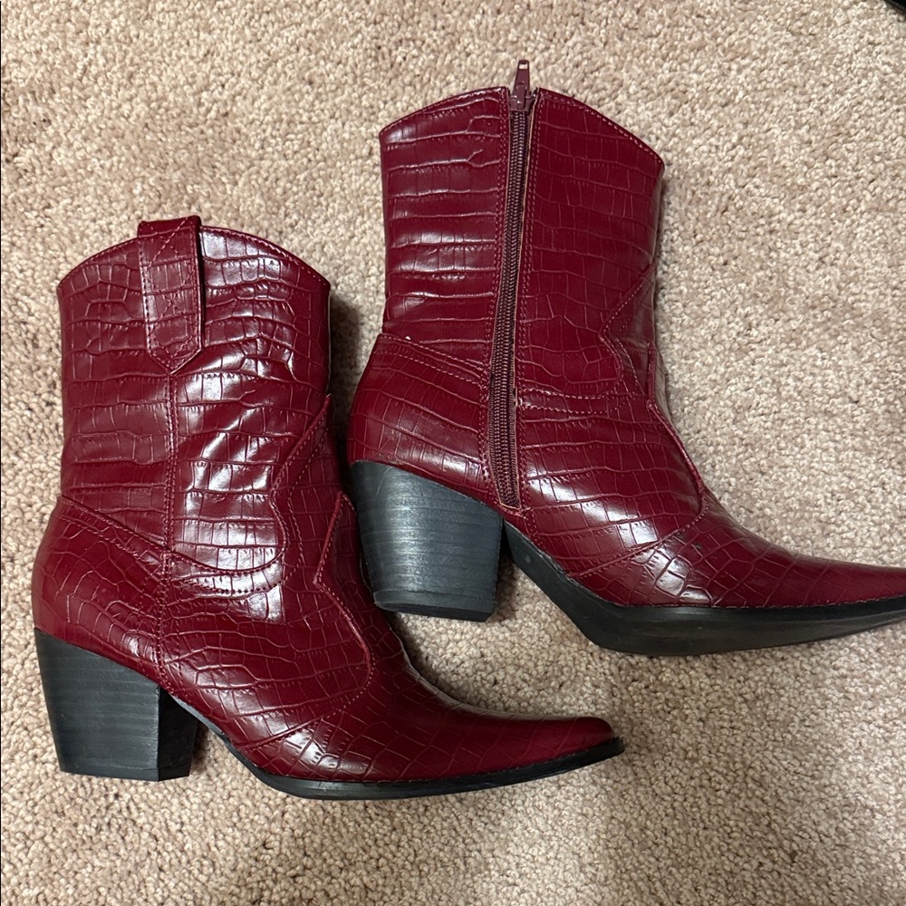 Coconuts by Matisse Burgundy Croc-Embossed Ankle Boots